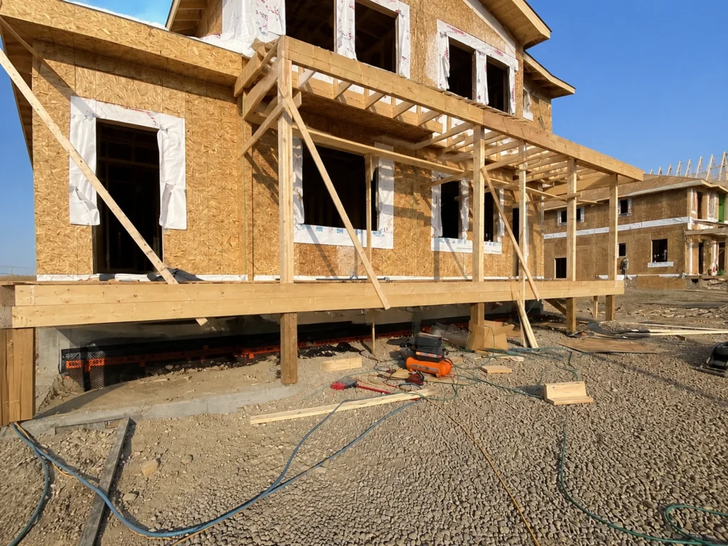 townhousw framing project in calgary